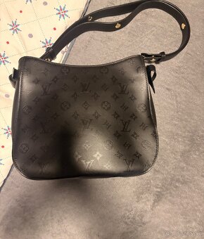 Louis Vuitton Hobo cierna - 3