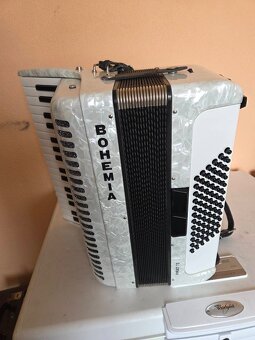 Predám akordeón Weltmeister - 3