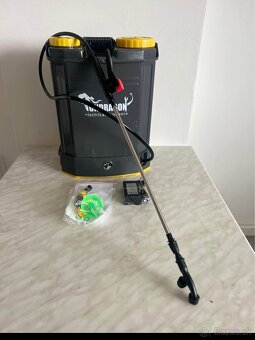 AKUMULÁTOROVÝ POSTREKOVAČ BATOHOVÝ TLAKOVÝ ELEKTRICKÝ POSTRE - 3