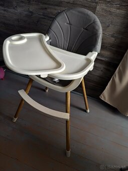 Jedálenská stolička - 3