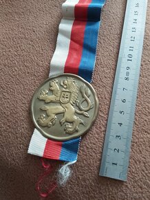 Medaila Československo-Sovietsko priateľstvo - 3