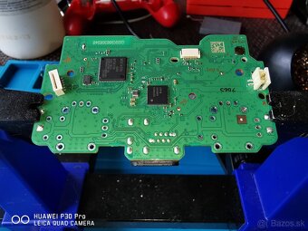 DualShock 4 v2 ovladac + HALL EFFECT analogy - 3