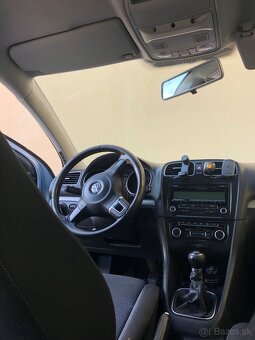 Volkswagen Golf 1.6 (2011) - 3