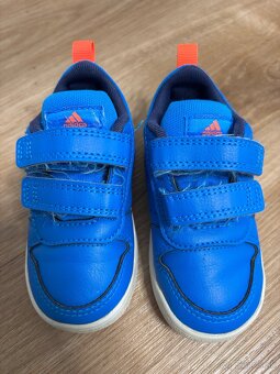 Chlapčenské tenisky adidas, veľkosť 22 - 3