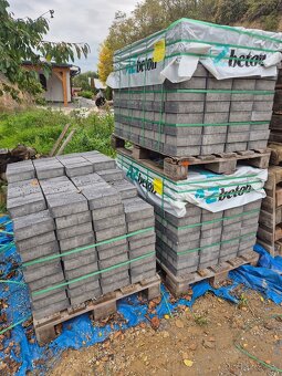 Zámková dlazba az beton buchlov 6cm - 3