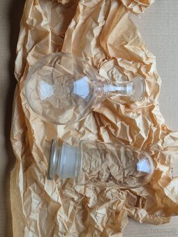 Laboratórne sklo - 3