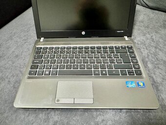 HP ProBook 4330s - 3