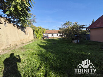 Na predaj stavebný pozemok v obci Trávnica - 3