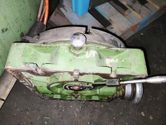 otočný stol 300 mm - 3