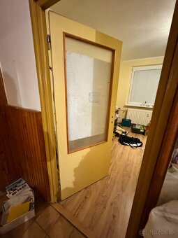 Dvere z panelaku - 3