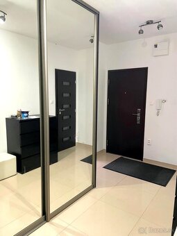 Prenájom: 2 izbový byt blízko centra Levíc - 3