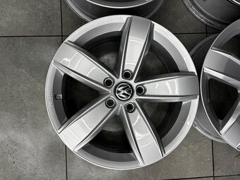 5x112 r17 Corvara  tiguan passat superb 3 - 3