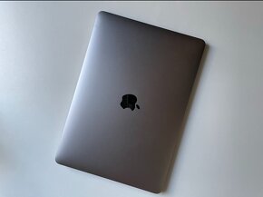 MacBook Pro 13" 256GB 2017 i5 - 3