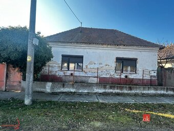Na predaj pozemok s rodinným domom,Nitra - 3