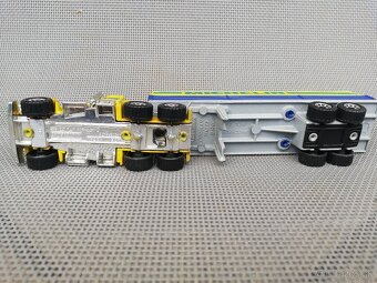 Matchbox Convoy CY5 - Peterbilt - MICHELIN - 3