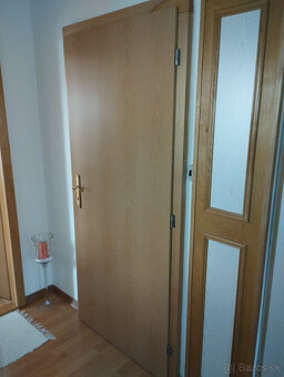 Predám lacno intrrierové dvere 80 cm - 3