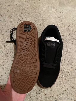 Etnies - 3