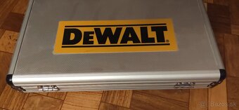 Predám DeWALT Aku vŕtacie kladivo SDS-Plus - nové - 3
