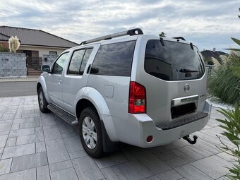 Nissan Pathfinder 2.5 dci - 3