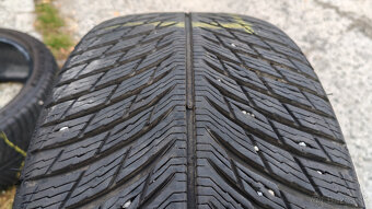 Zimné pneu 245/40 R19 + 275/35 R19 --- MICHELIN - 3