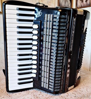 Weltmeister Topas IV - 3