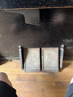 Harmónium Petrof - 3