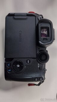 CANON EOS R7 - 3