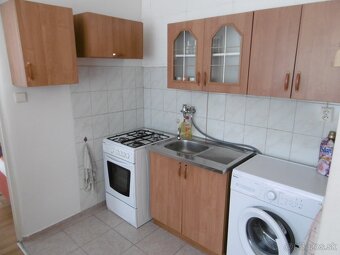 Prenájom 1 izbového bytu Fončorda - 3