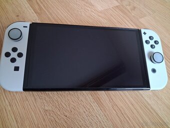 Nintendo switch OLED - 3