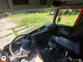 Hákový kontajner Mercedes actros - 3