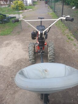 Malotraktor Diamon PA80 s vlečkou a príslušenstvom - 3