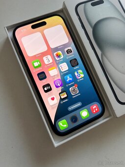 iPhone 15 128GB black - záruka - 3