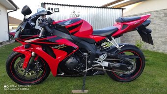 Honda CBR 1000RR Fireblade - 3