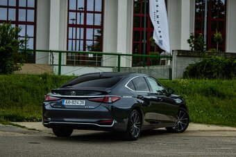 Lexus ES300h Prestige Top V Záruke - 3
