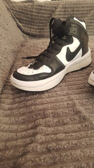 damske dievcenske tenisky NIKE - 3