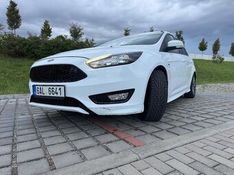 Ford Focus 1.5 EcoBoost ST-Line - 3