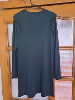 Tmavozelené šaty veľkosť L - 3