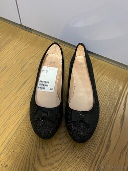 Trblietavé balerínky, veľkosť 38 s vysačkou - 3