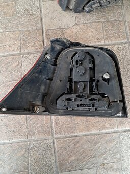 Predám zadné svetlá golf - 3