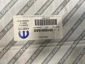 Jeep Cherokee KJ predne svetlo lave - 3