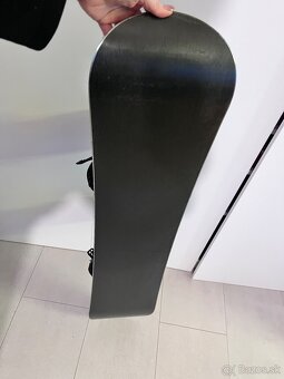 Predam detsky snowboard s viazaním a topánkami - 3