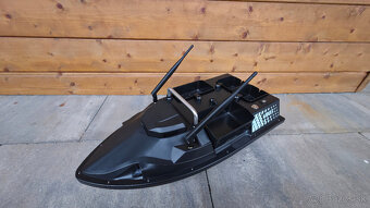 Flytec V803 GPS zavážacia loďka - 3
