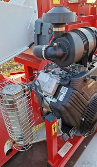 Štěpkovač (špalíkovač) URBAN SMH110 - 3