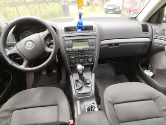 Škoda Octavia - 3