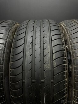 Sada pneu GoodYear 285/45/21 a 255/50/21 - 3