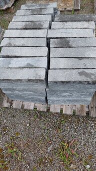 Betónové palisády imitácia kameňa - 3