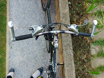 Cestný bicykel KELLYS 28" - 3