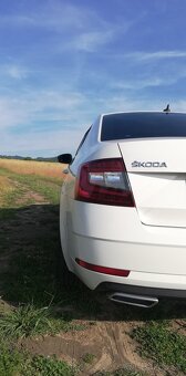 Škoda oktavia 3 2.0 tdi 110kw - 3