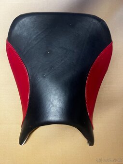 Sedacka na Yamaha R6 - 3