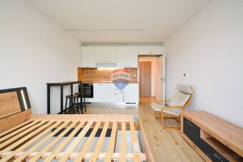 PRENÁJOM, garzónka, dom Merťuky, Poprad, Ul. Suchoňova - 3